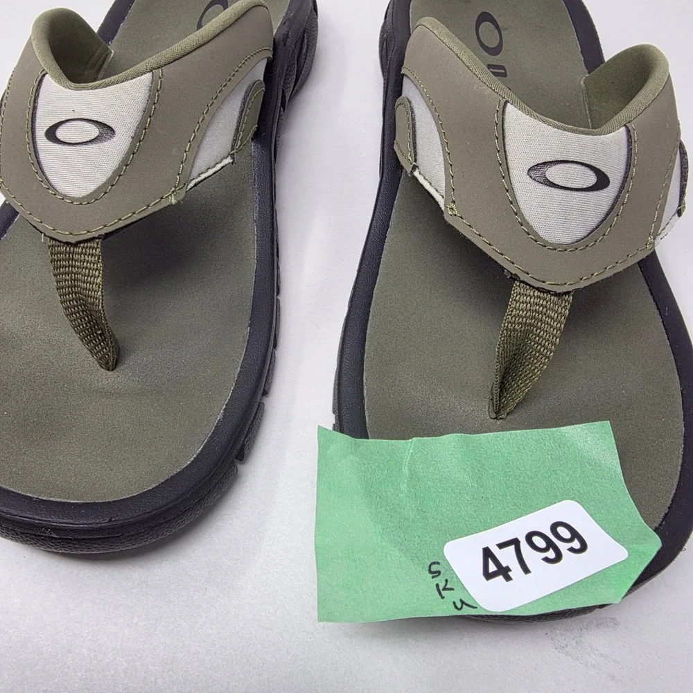 Oakley Operative 2.0 Sandals Mens 9 Flip Flops Olive Green Gray FOF100418 EX